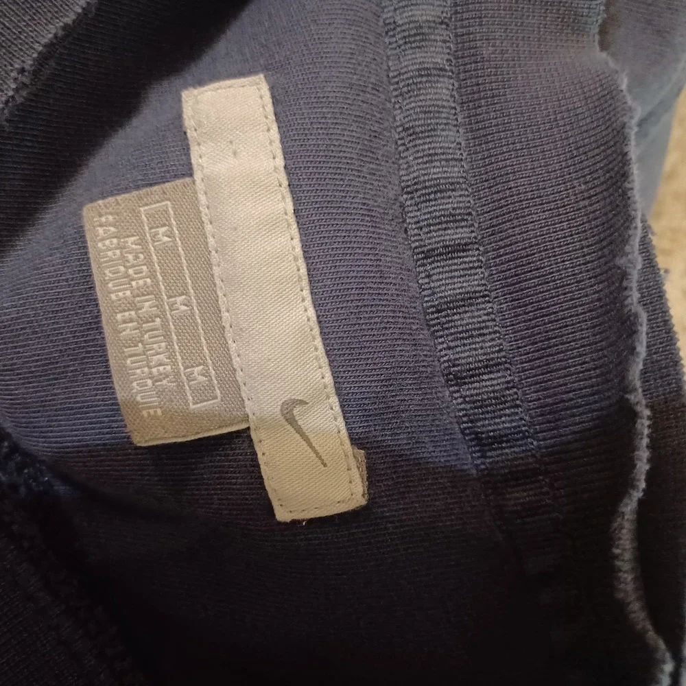 Nike Vintage Blank Thrashed Faded Navy Blue Crewneck Sweatshirt Oversized Medium